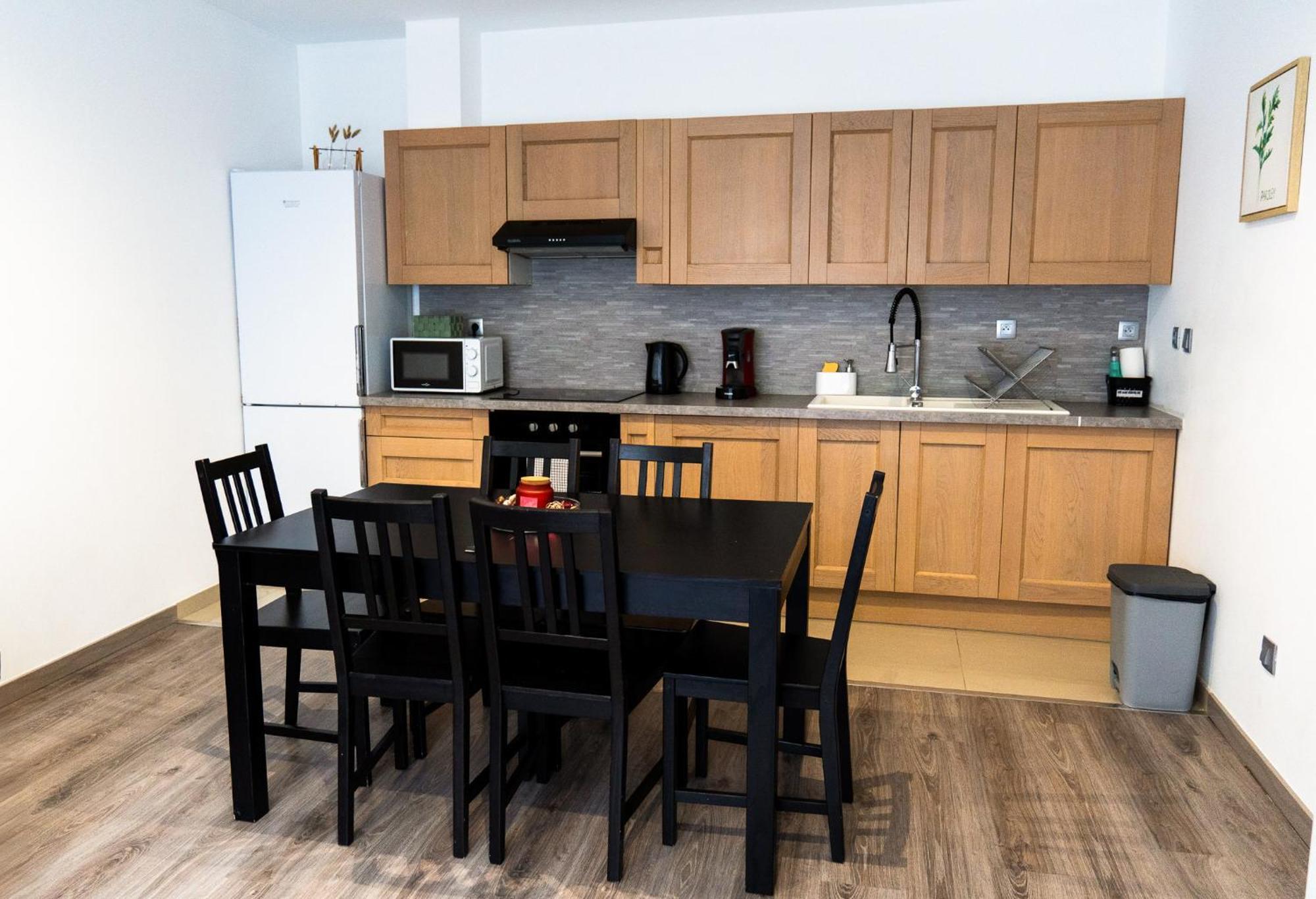 A L'Ombre Du Pin "1" - Ground-Floor T3 Near Disneyland And Paris, 1-6 Guests ル・パン エクステリア 写真