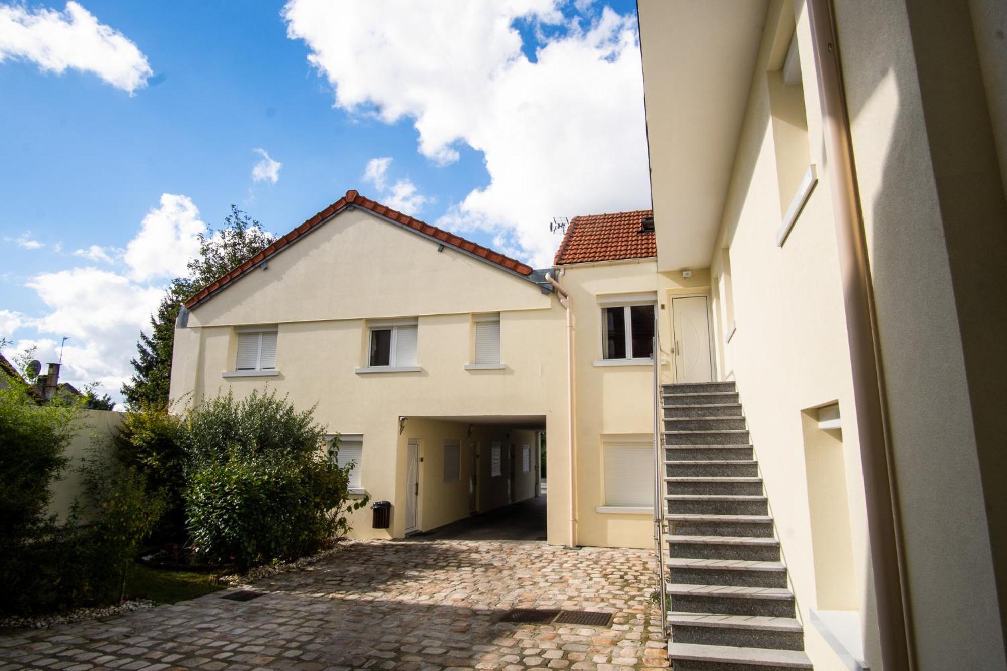 A L'Ombre Du Pin "1" - Ground-Floor T3 Near Disneyland And Paris, 1-6 Guests ル・パン エクステリア 写真